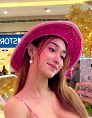 Thai ladyboys for dating / Ladyboys from Philippines for dating