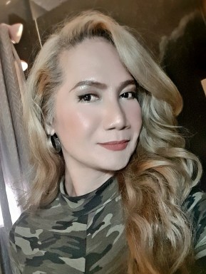 Thai ladyboys for dating / Ladyboys from Philippines for dating