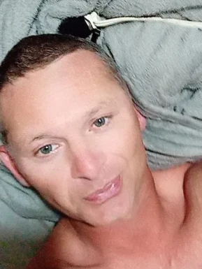 American men looking for love