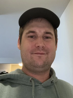 Canadian men looking for love